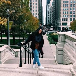 Meet your Posher, Esil